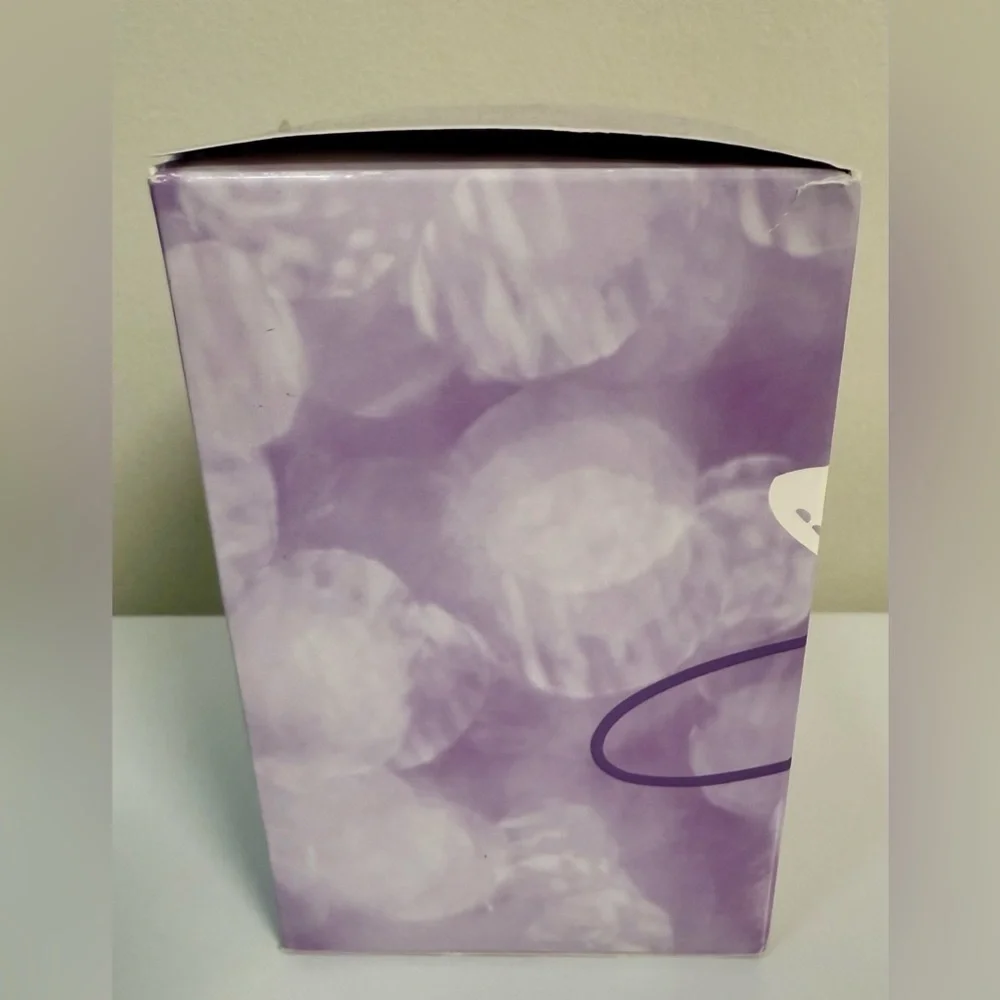 NIB Dolly Parton Smoky Mountain eau de Parfum spray and roller ball set - Picture 3 of 8